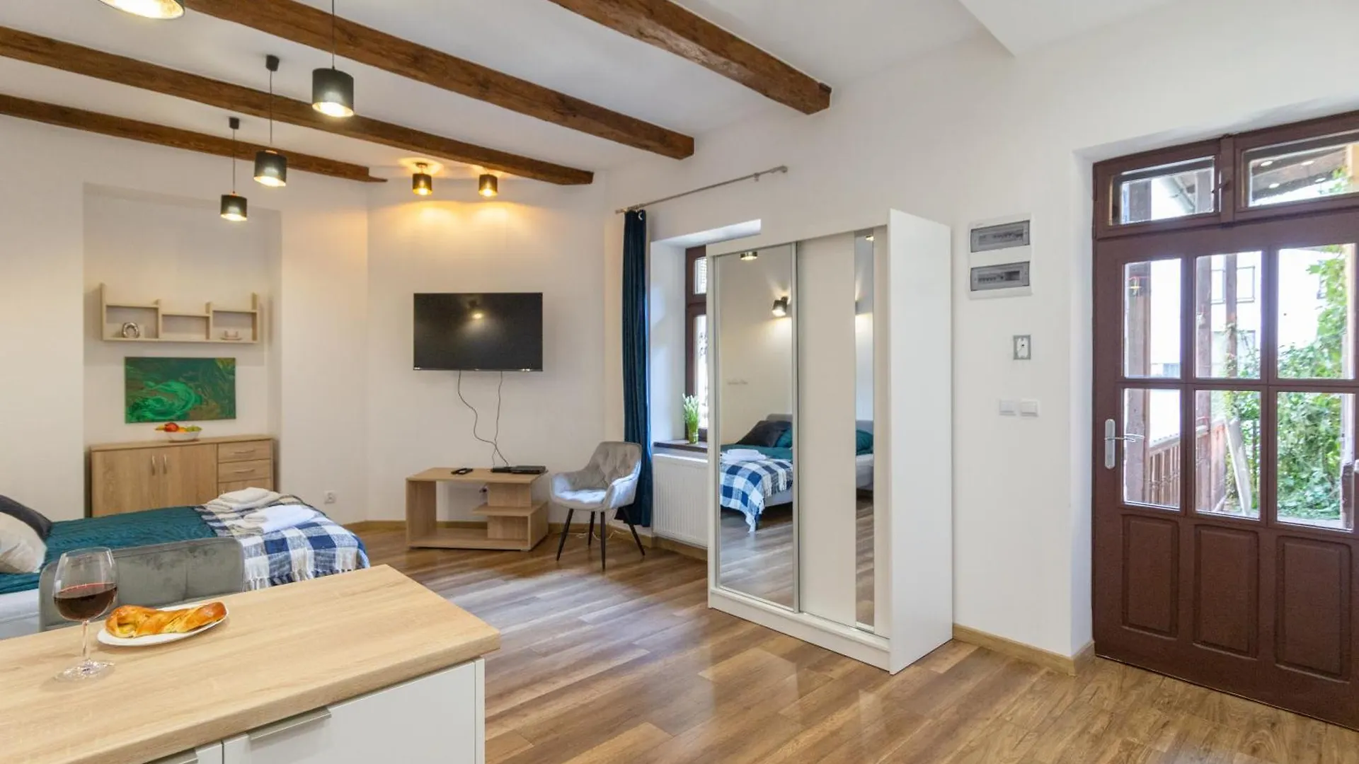Step-By-Step Studio Krakow