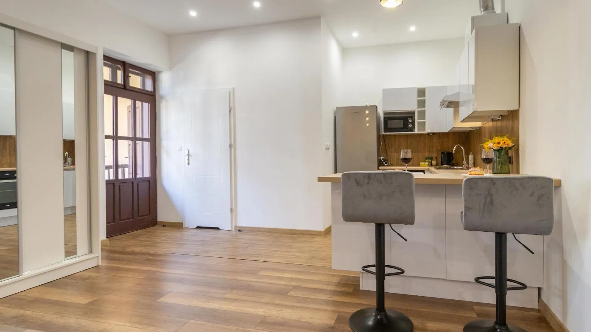 Apartment Step-By-Step Studio Krakow